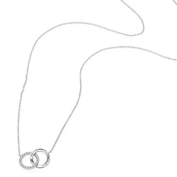 💙Tiffany & Co.💙18k White Gold Diamond Interlocking Circle Necklace - Picture 11 of 12